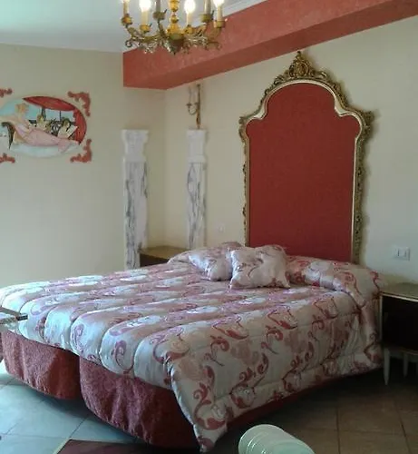 Olimpo Palace Affittacamere בית הארחה